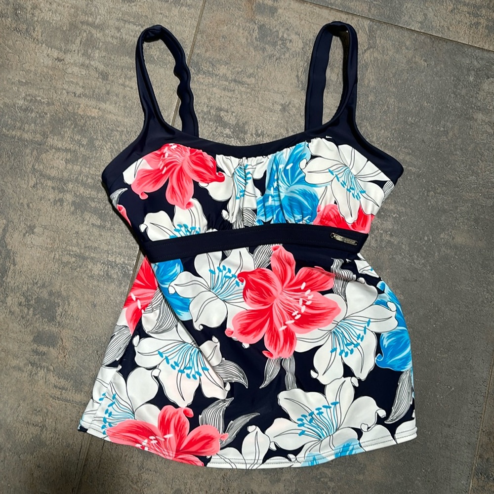 NWOT Swim Tankini Top with Padded Bra